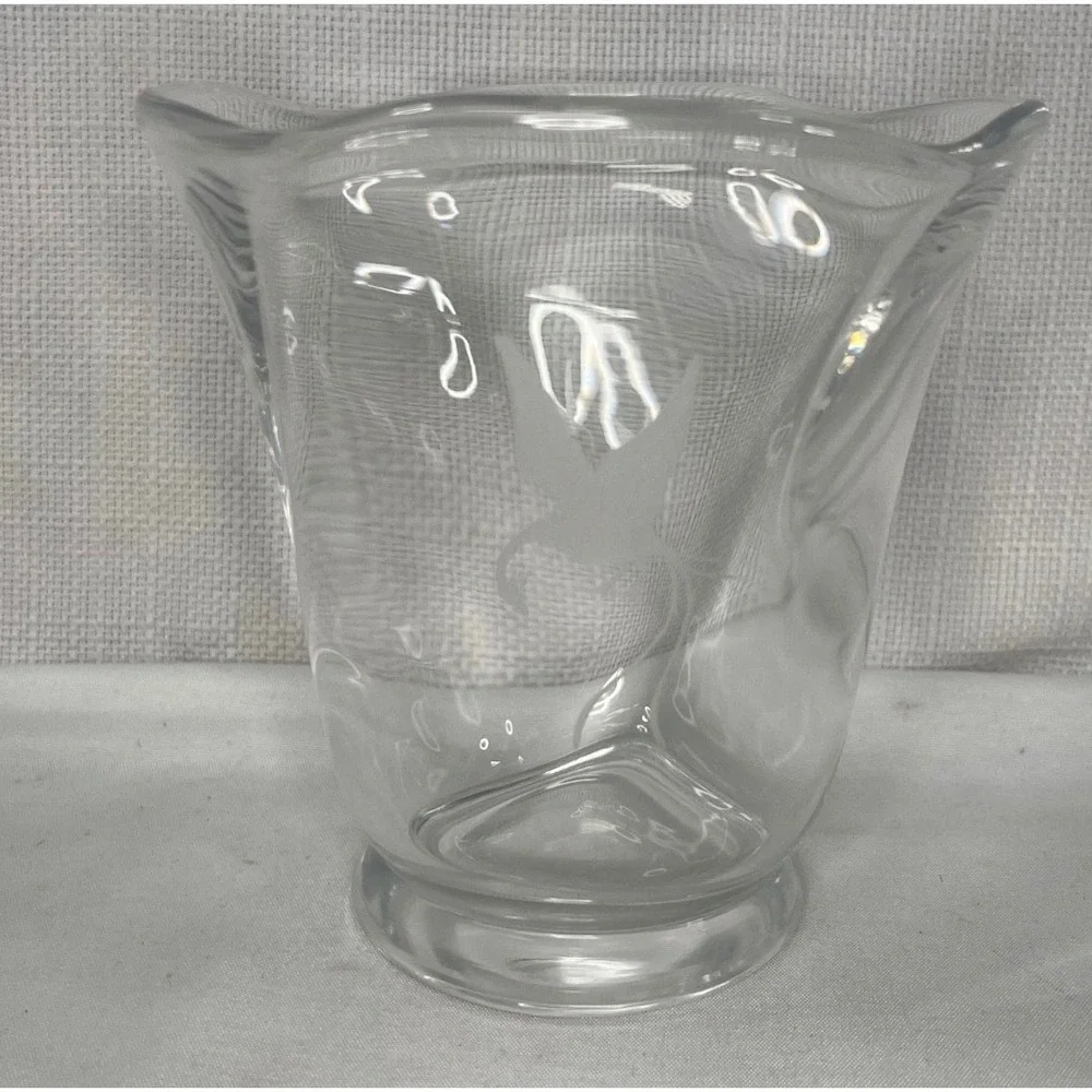 Orrefors Sweden Crystal Ruffled Vase Etched Bird Signed Art Glass 2400 Clear